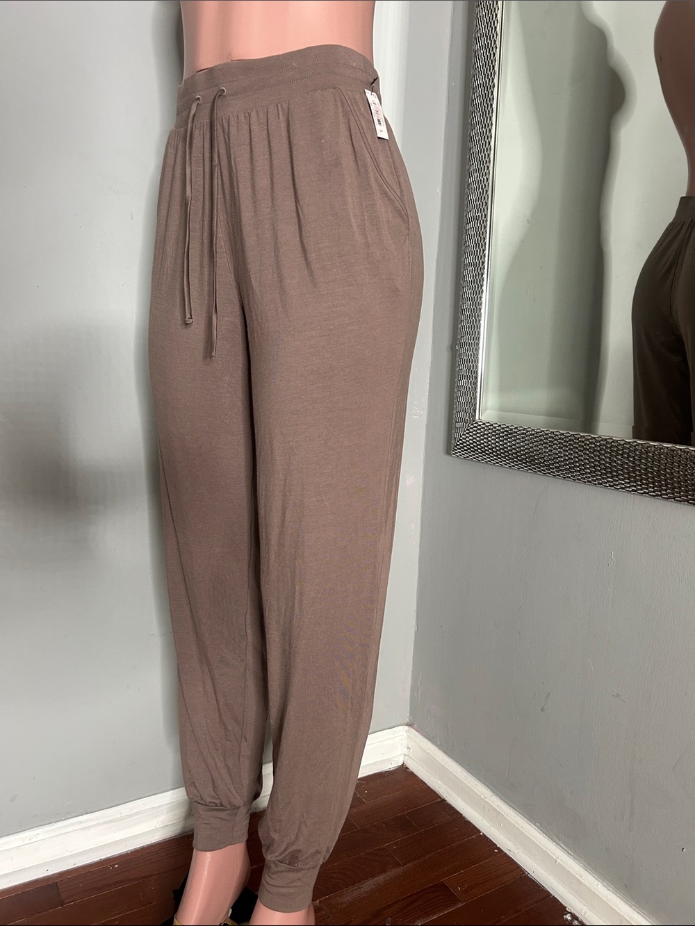 Victoria's Secret Taupe Drawstring Jogger Pants light  brown color o